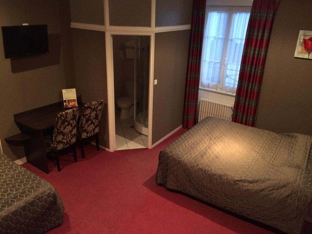 Hotel De La Croix D'Or Avranches Kültér fotó