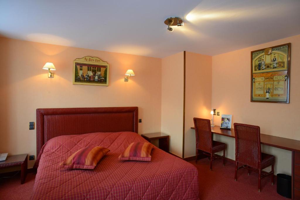 Hotel De La Croix D'Or Avranches Szoba fotó