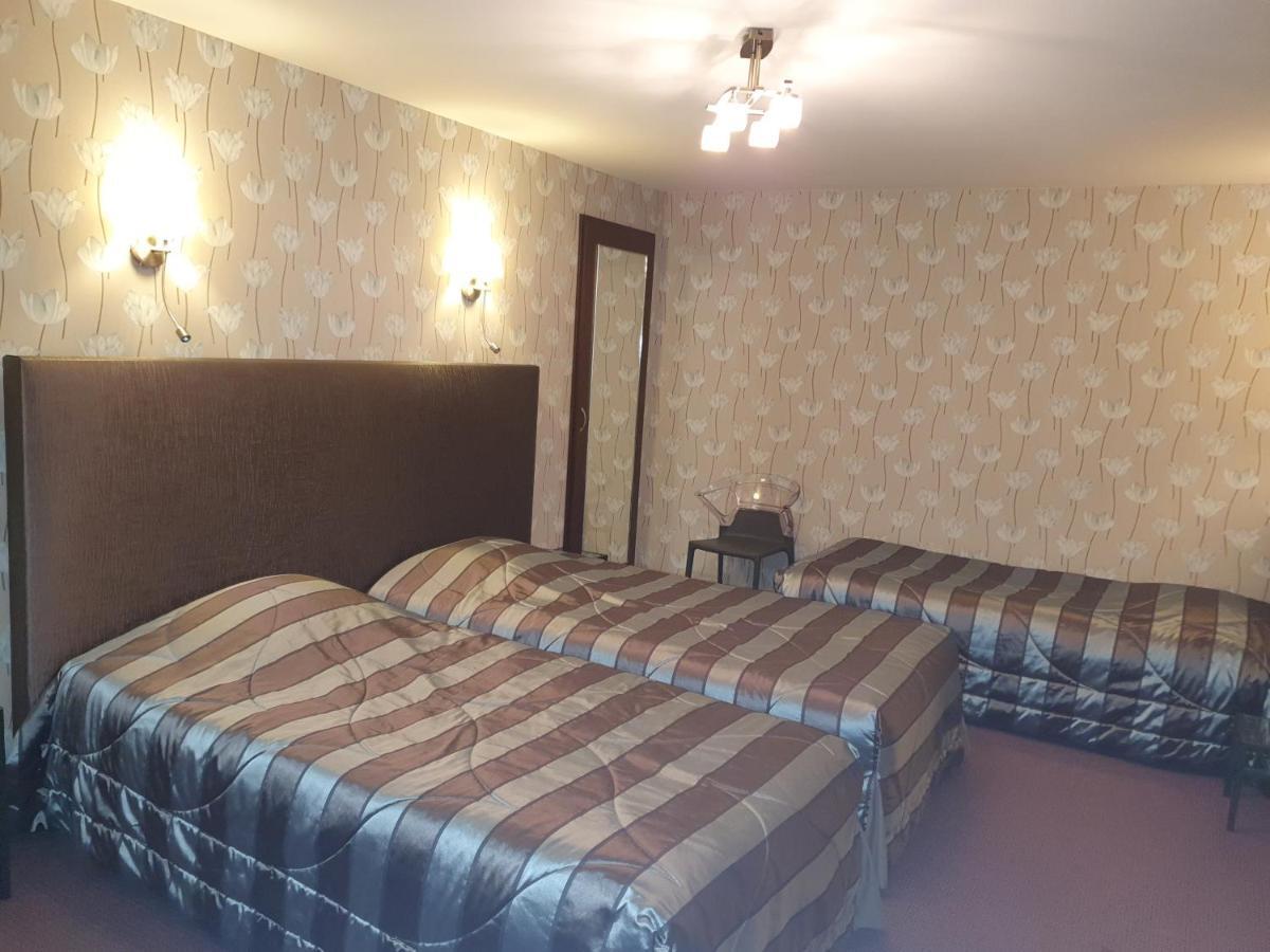 Hotel De La Croix D'Or Avranches Kültér fotó