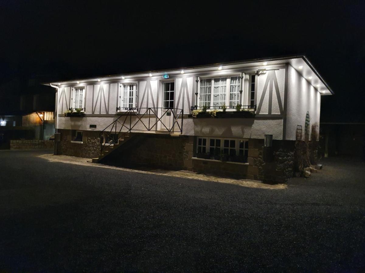 Hotel De La Croix D'Or Avranches Kültér fotó
